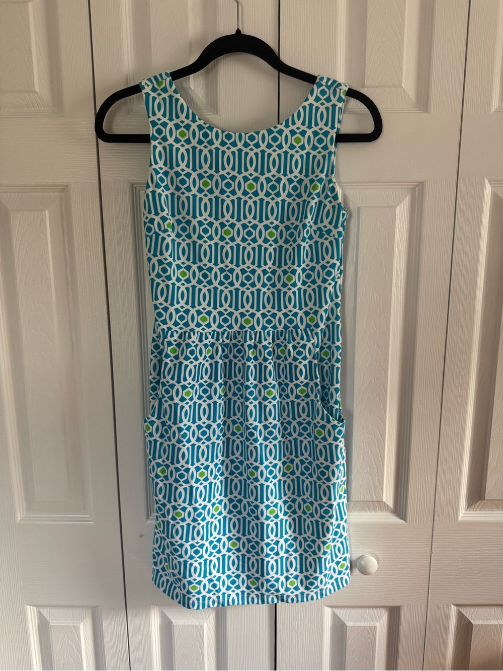 Jude Connally XS Blue green and white patterned mini tank dress with pockets
